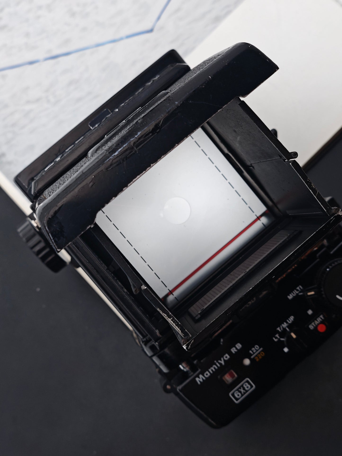 Mamiya RB67 PRO SD body (with 6x8 magazine)