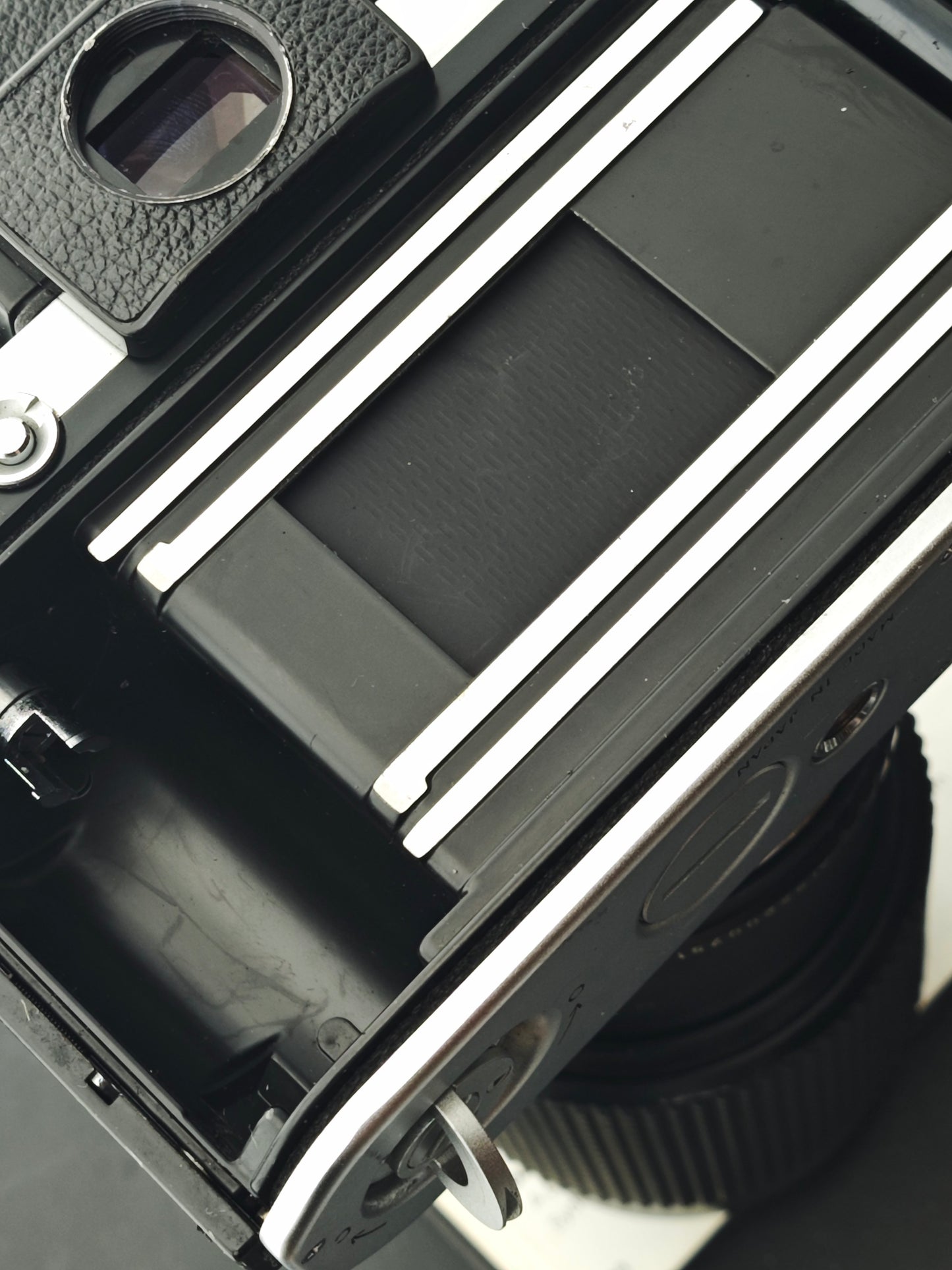 *READ* Nikon F2A silver with Cosina 70-210mm F4 MC AI