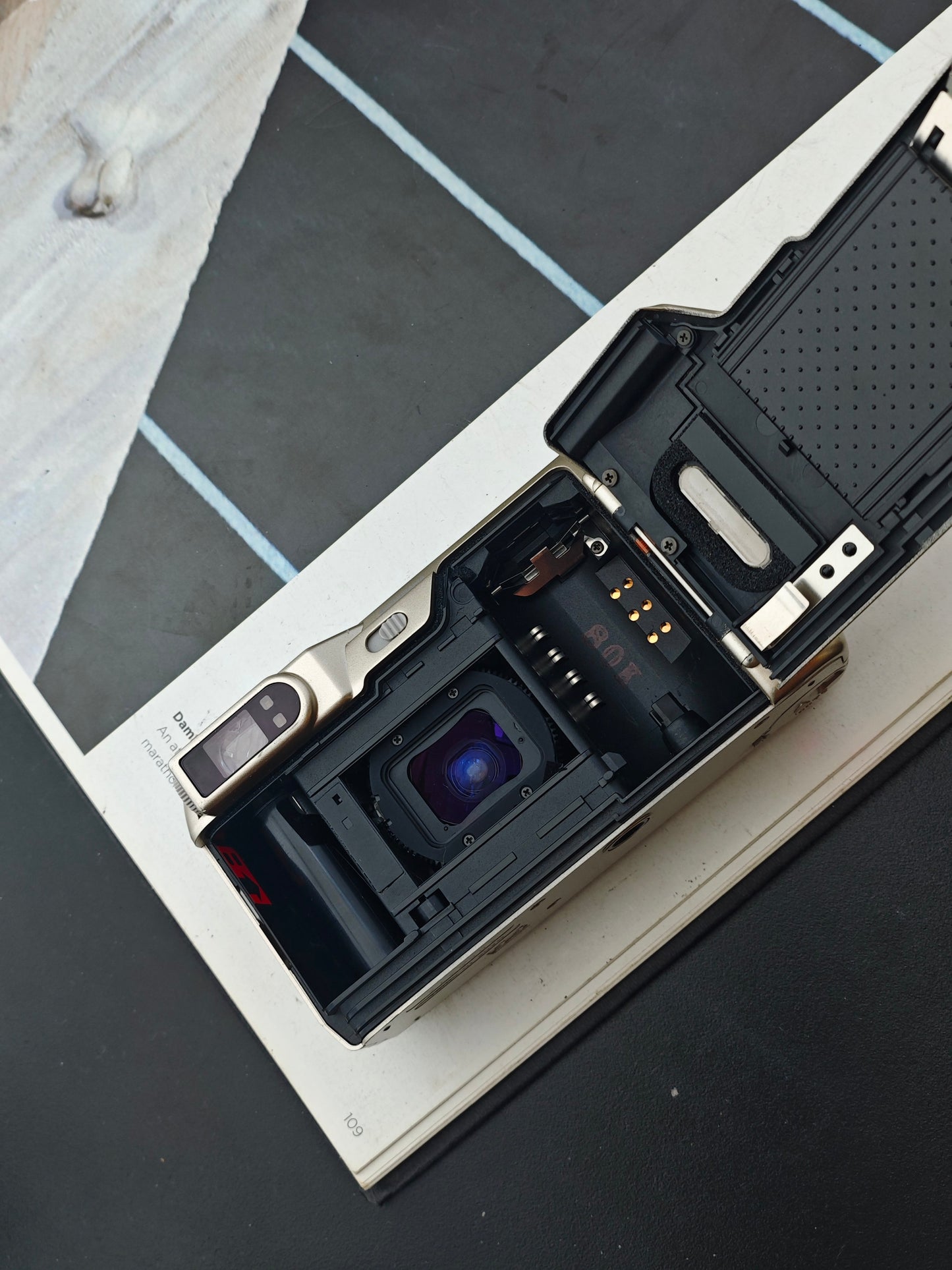 Nikon Lite Touch Zoom 120 ED AF