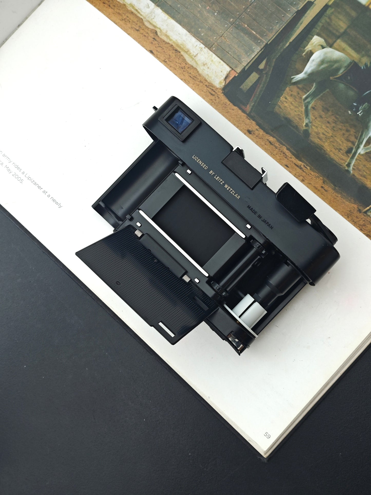 *READ* Leitz Minolta CL body