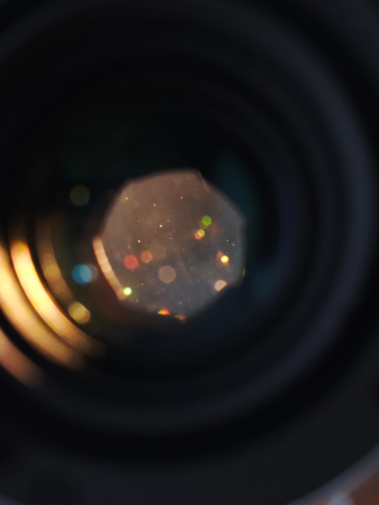 Nikomat FT-N with Zoom-Nikkor 35-105mm F3.5-4.5 Ai-S