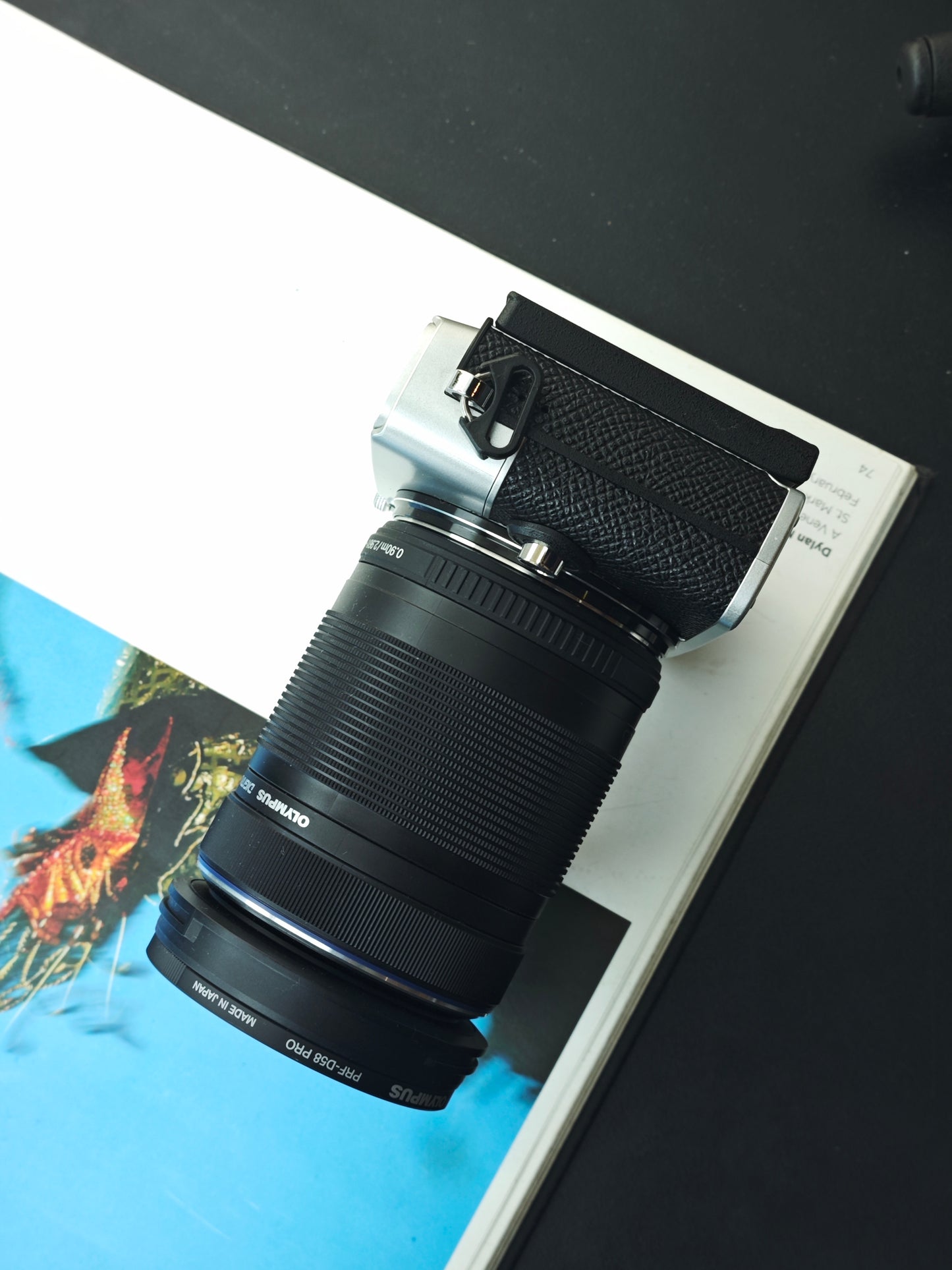 Used Olympus PEN E-P7 with Double Zoom Kit