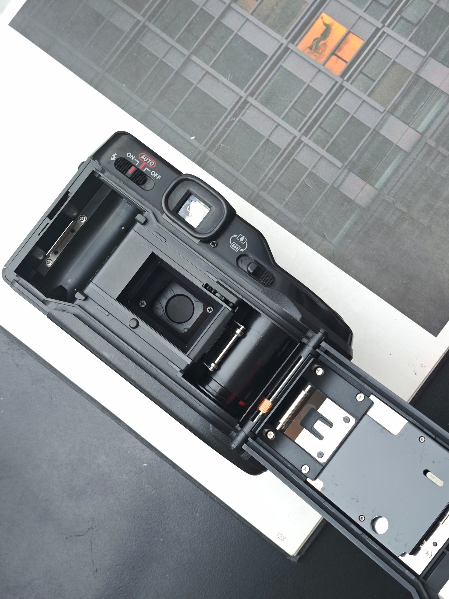 Canon Autoboy TELE Quartz Date #1281340