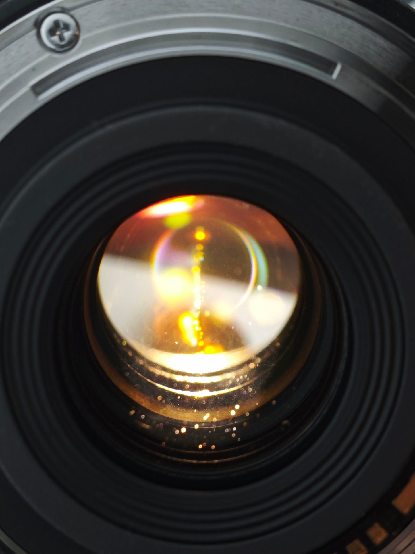 Canon Zoom Lens EF-S 17-85mm F4.5-5.6 IS USM