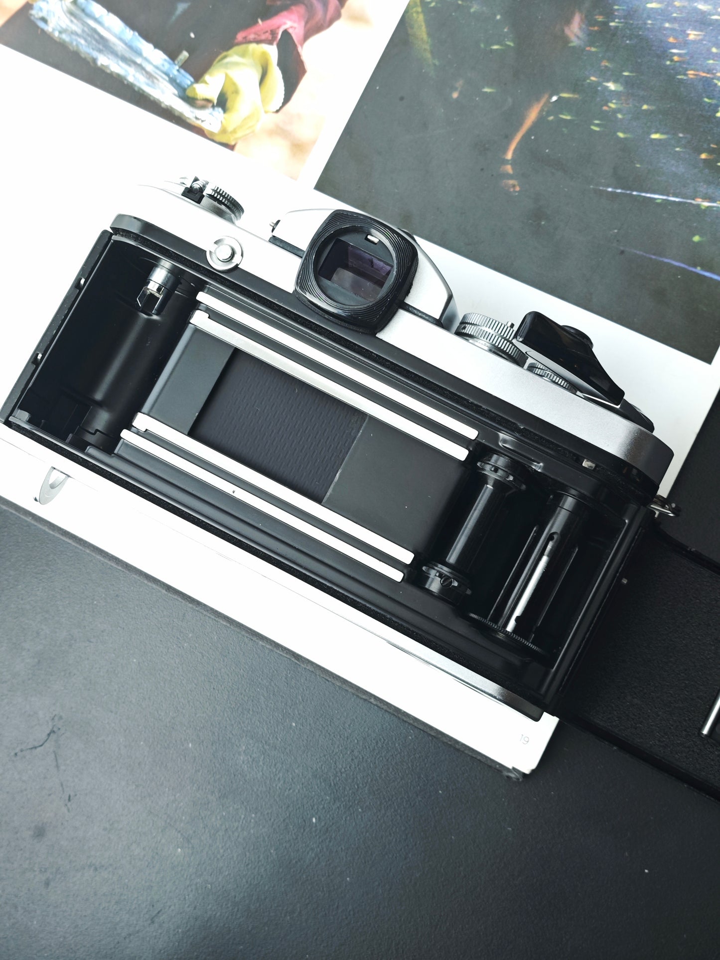 Nikon F2 silver body #7608513