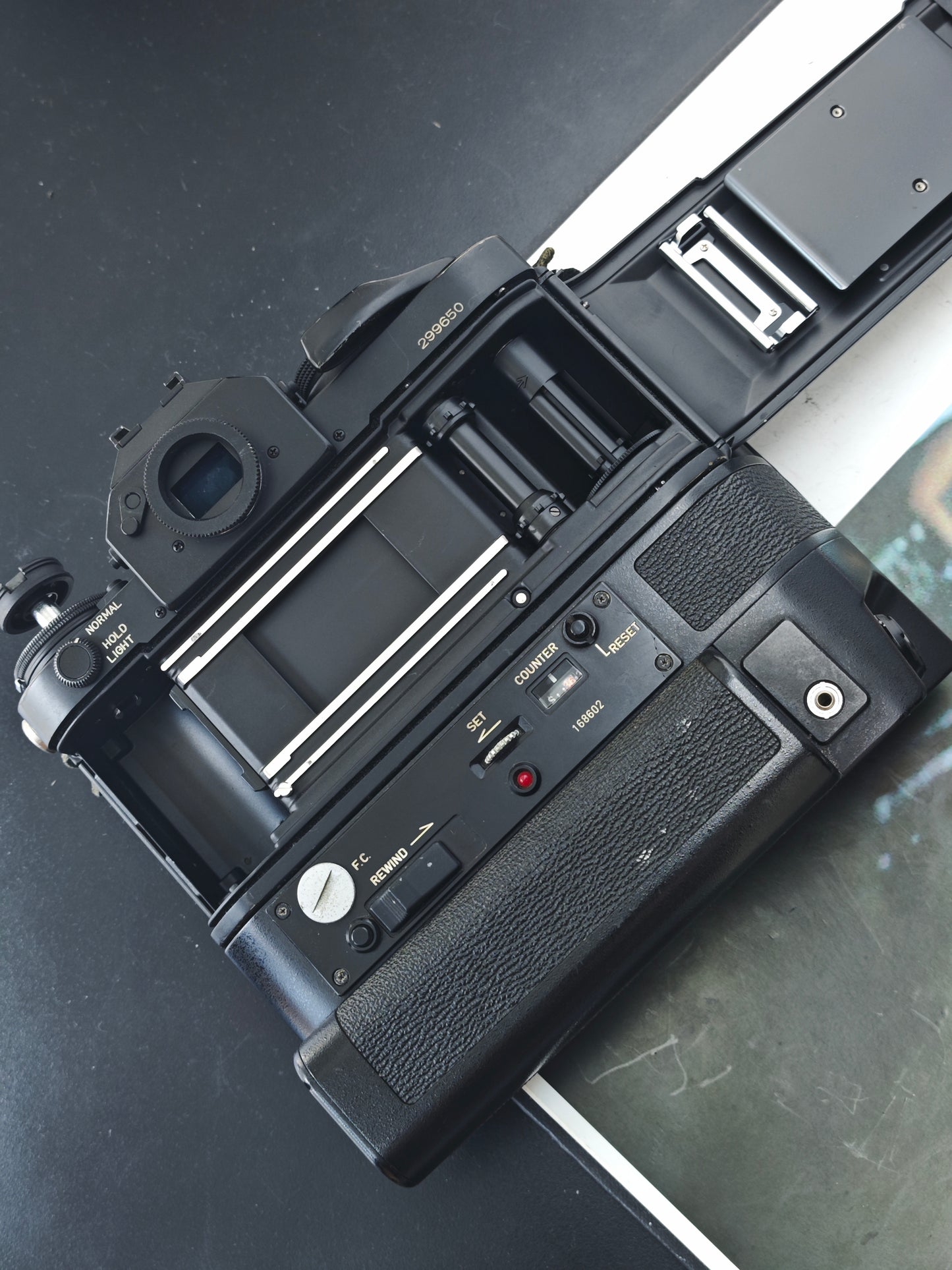 *READ* Canon New F-1 with AE Motor Drive FN