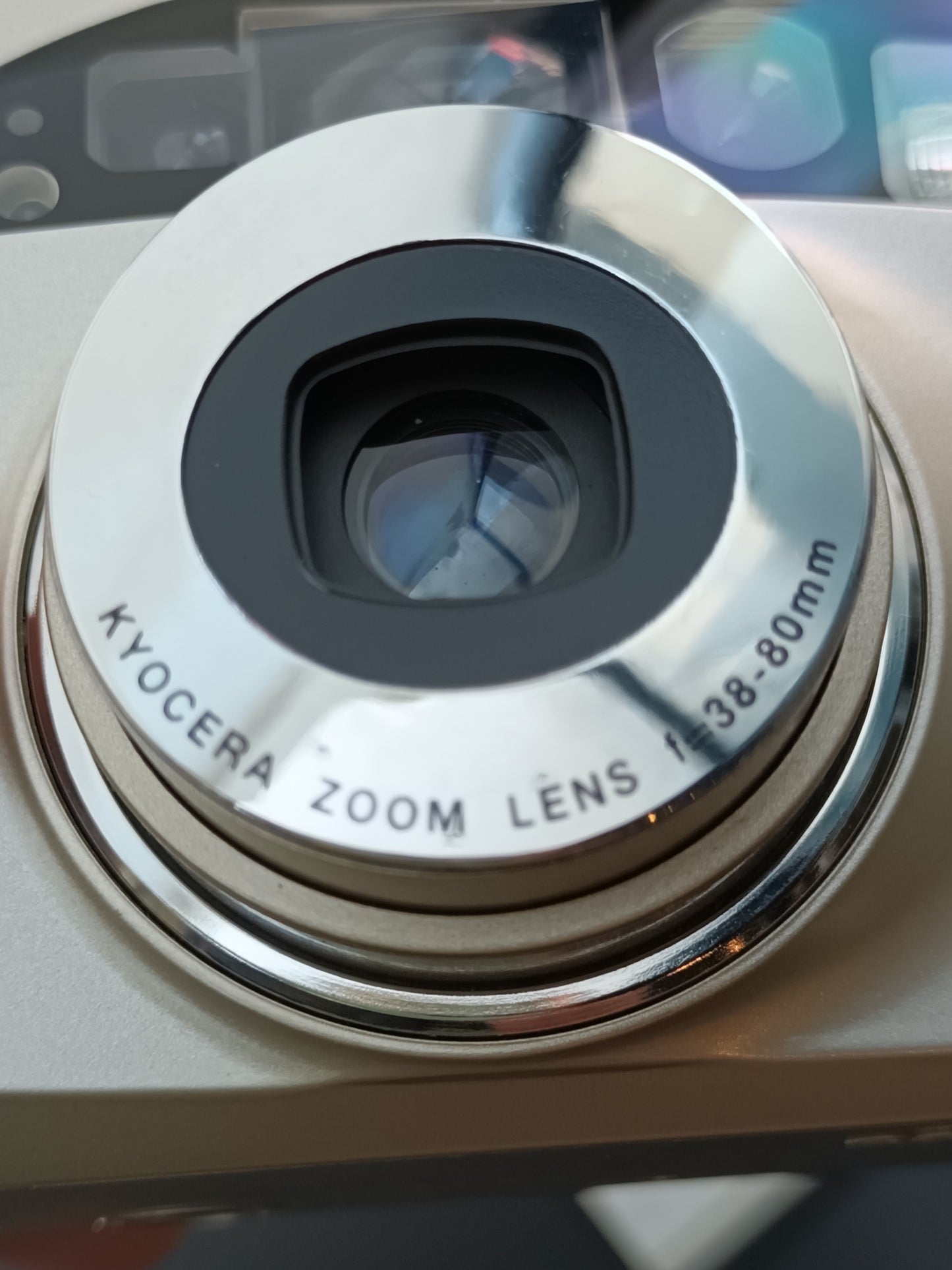 Kyocera Yashica Zoomate 80
