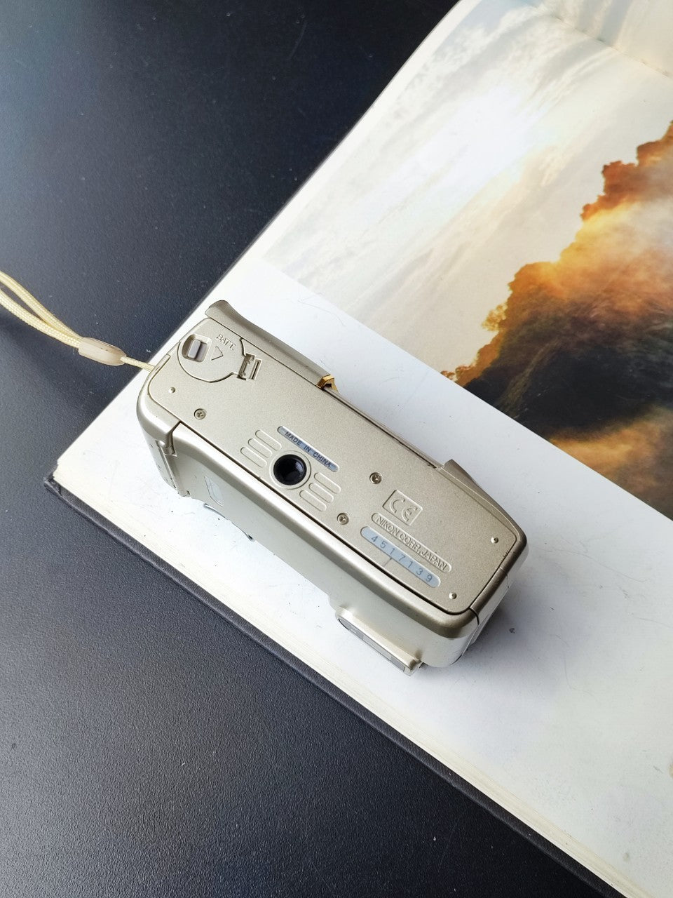 Nikon Lite Touch Zoom 140 ED AF