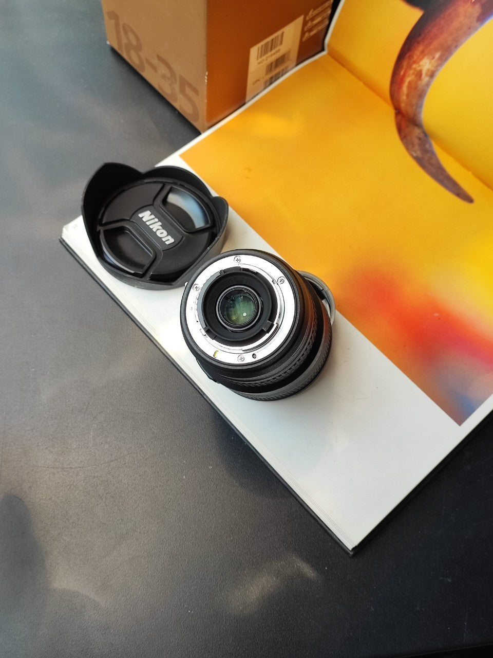 Nikon ED AF-S Nikkor 18-35mm F3.5-4.5 G