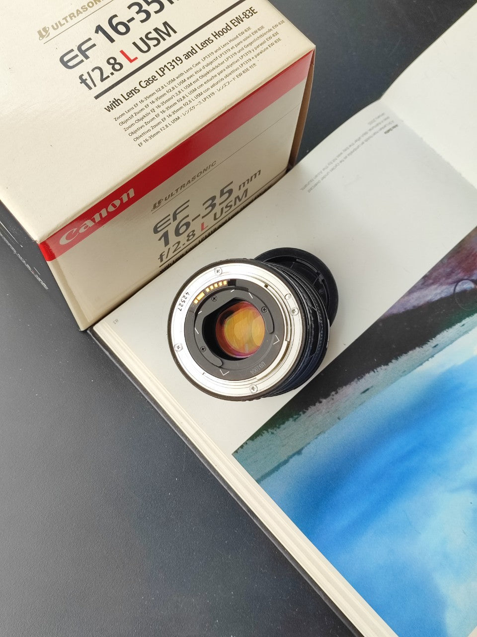 Canon Zoom Lens EF 16-35mm F2.8 L USM