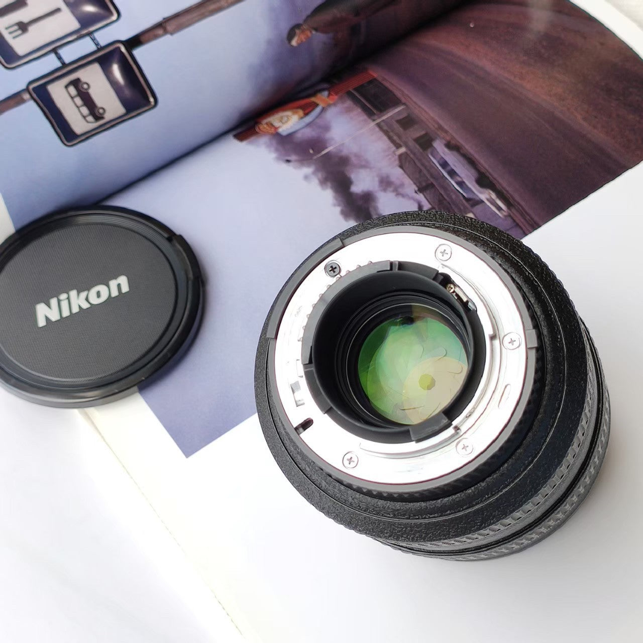 尼康 AF-S Nikkor 28-70mm 1:2.8 D ED