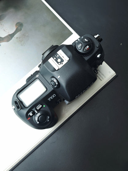 Nikon F100 body  [with box] #2194939