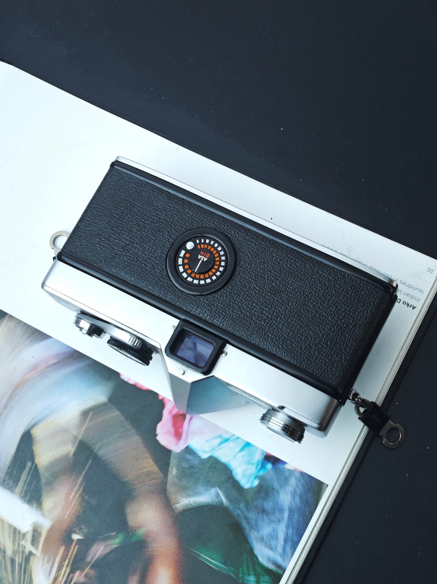 *READ* Minolta SR-7 body