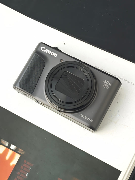 Used Canon PowerShot SX730 HS Digital Camera [No charger]
