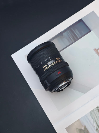 Nikon DX AF-S Nikkor 18-200mm F3.5-5.6 G ED VR #2122045