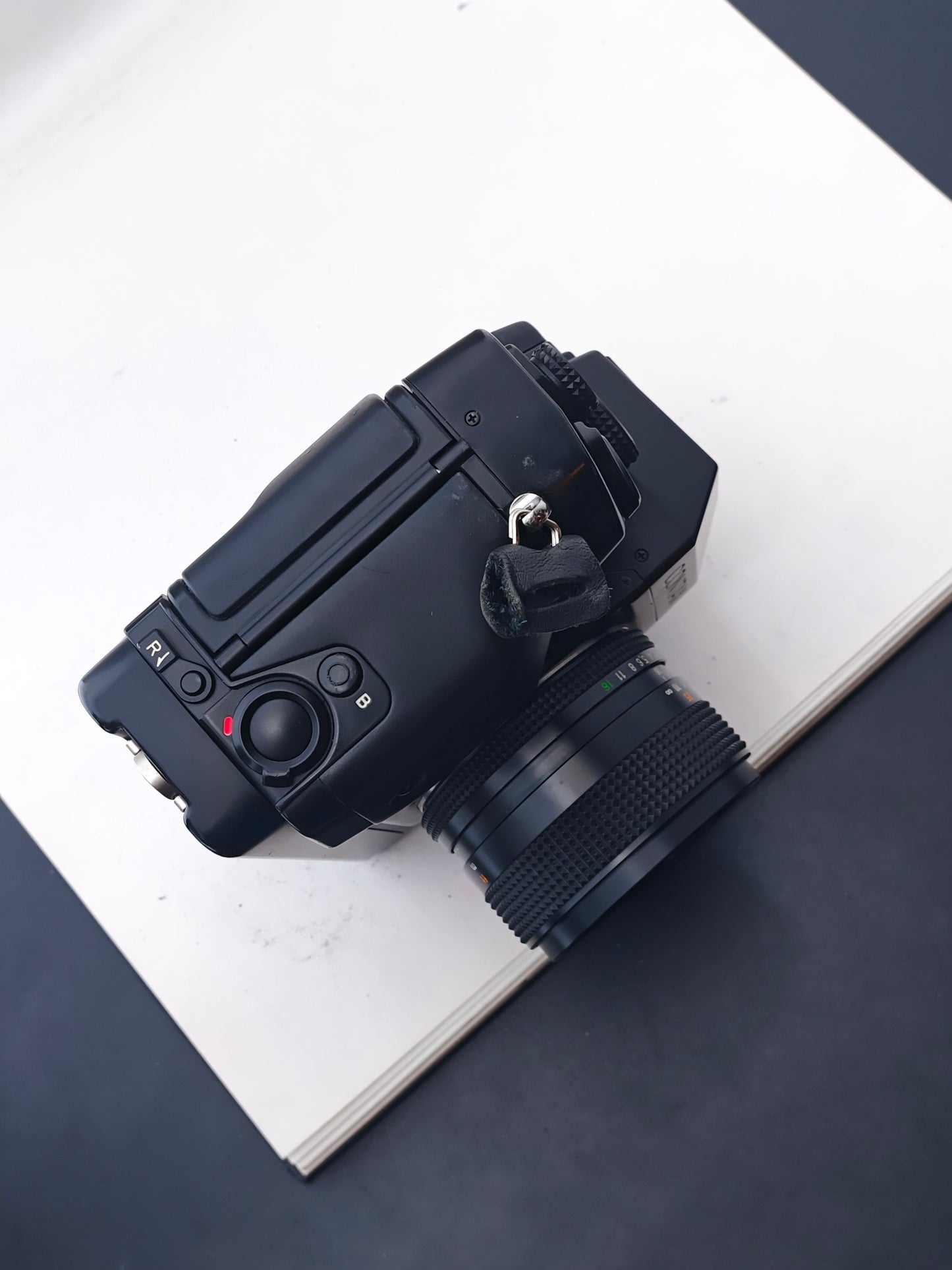 *READ* Contax RTSIII with Carl Zeiss Planar 50mm F1.4 T* MMJ