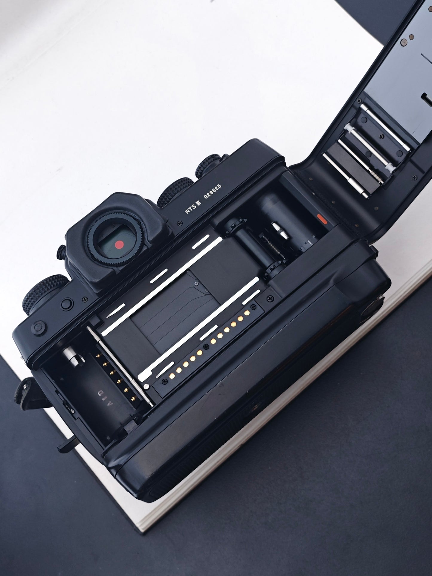 *READ* Contax RTSIII with Carl Zeiss Planar 50mm F1.4 T* MMJ