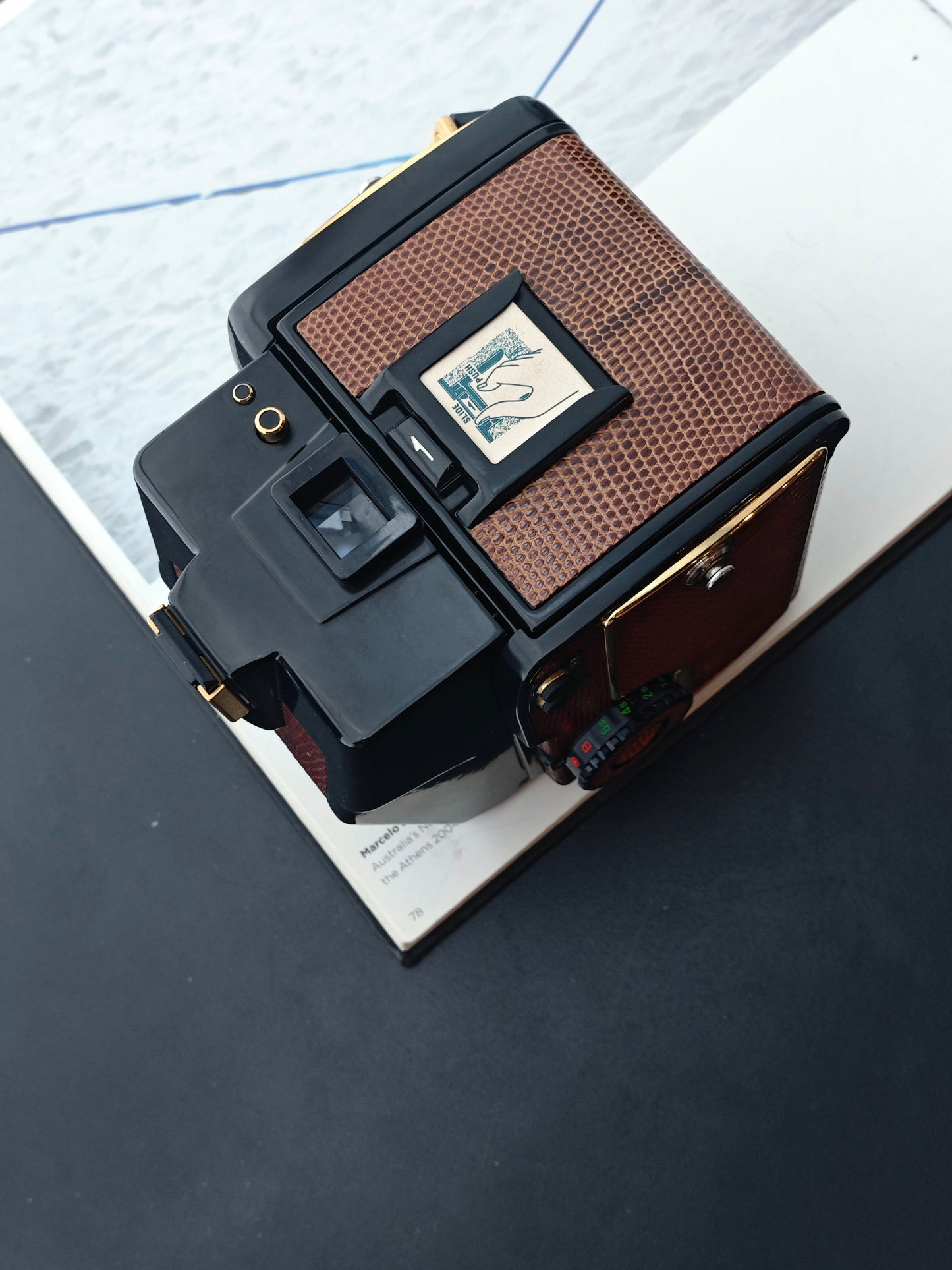 Mamiya M645 1000S Gold Edition body #L90519