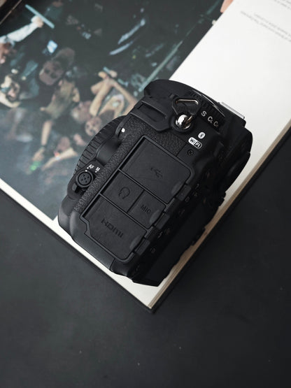 Used Nikon D500 body Digital Camera