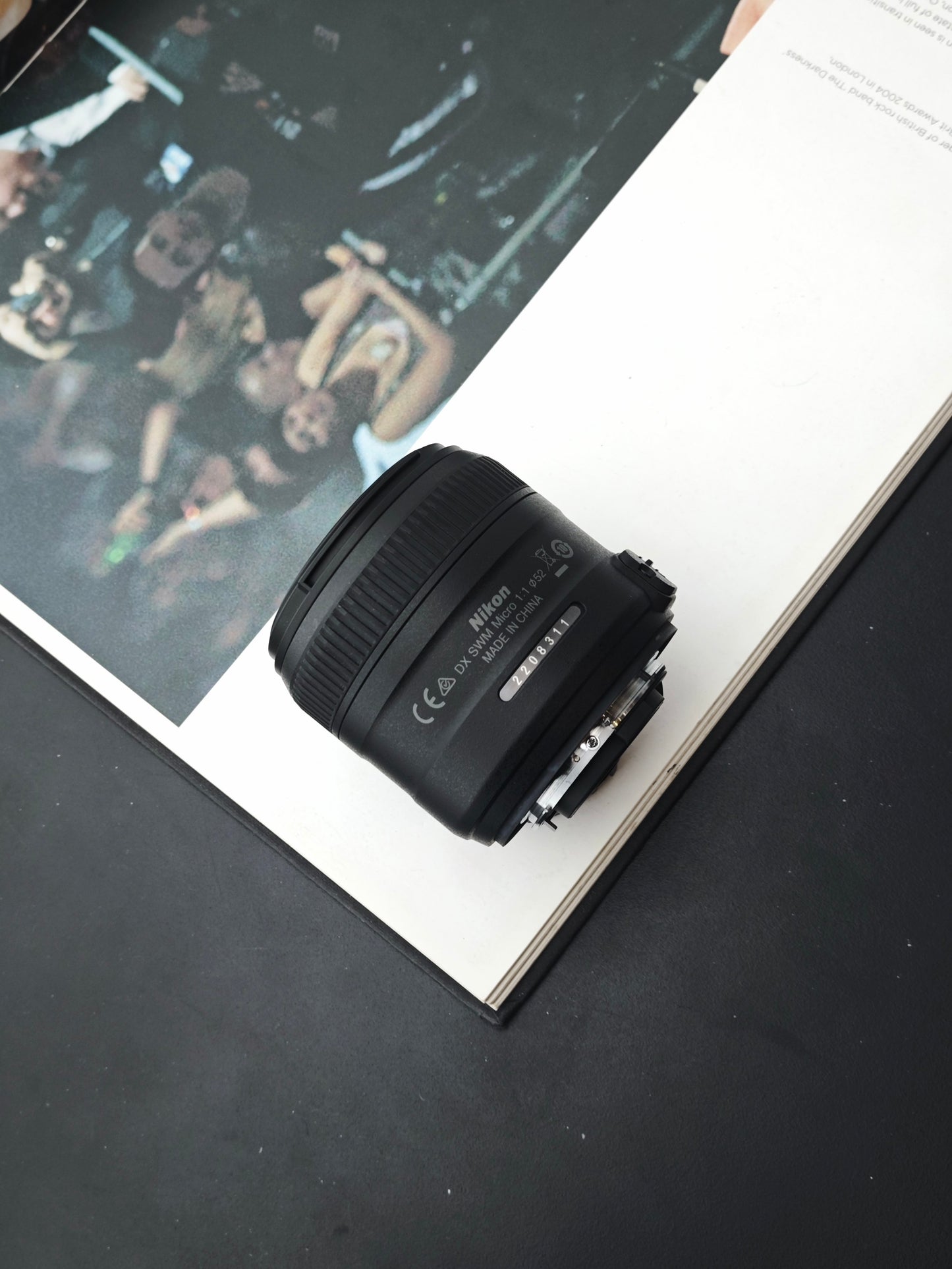 Nikon DX AF-S Micro Nikkor 40mm F2.8 G #2208311