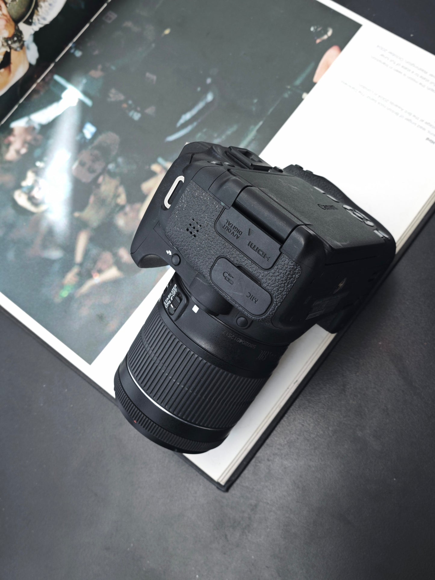 Used Canon EOS Kiss X8i with EF-S 18-55mm IS STM [No charger]