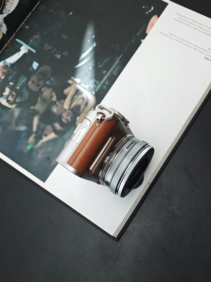 Used Olympus PEN E-PL8 with Double Zoom Kit Digital Camera