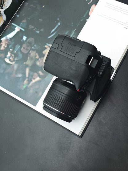 Used Nikon D3300 with Double Zoom Kit Digital Camera