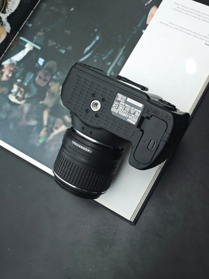 Used Nikon D3300 with Double Zoom Kit Digital Camera