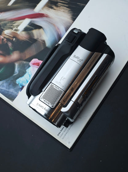 Used Sony HDR-XR500V Handycam [No charger, JPN only]