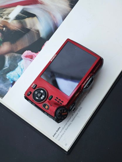 Used FujiFilm Finepix F550 EXR red Digital Camera [No charger]