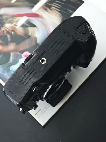 Nikon F4s body #2506852