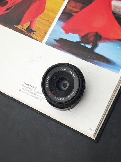 Carl Zeiss Tessar 45mm F2.8 T* [C/Y mount]