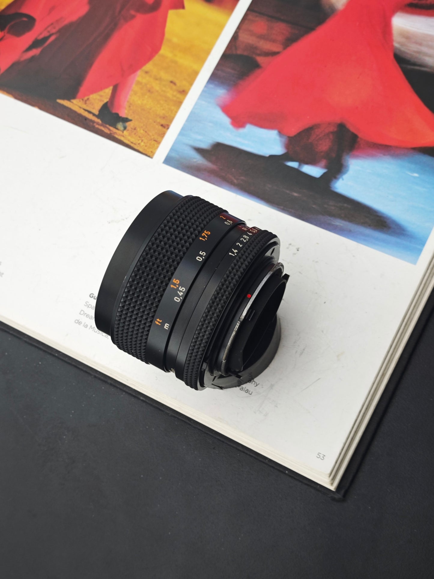 Carl Zeiss Planar 50mm F1.4 T* MMJ #6880346