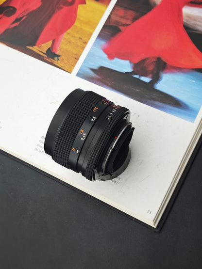 Carl Zeiss Planar 50mm F1.4 T* MMJ #6880346