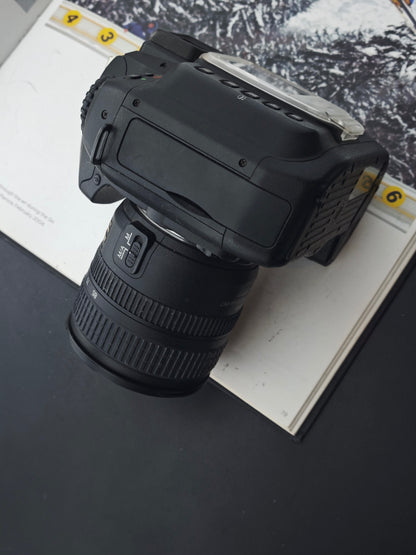 Used Nikon D100 with AF-S Nikkor 24-85mm F3.5-4.5 G ED Digital Camera