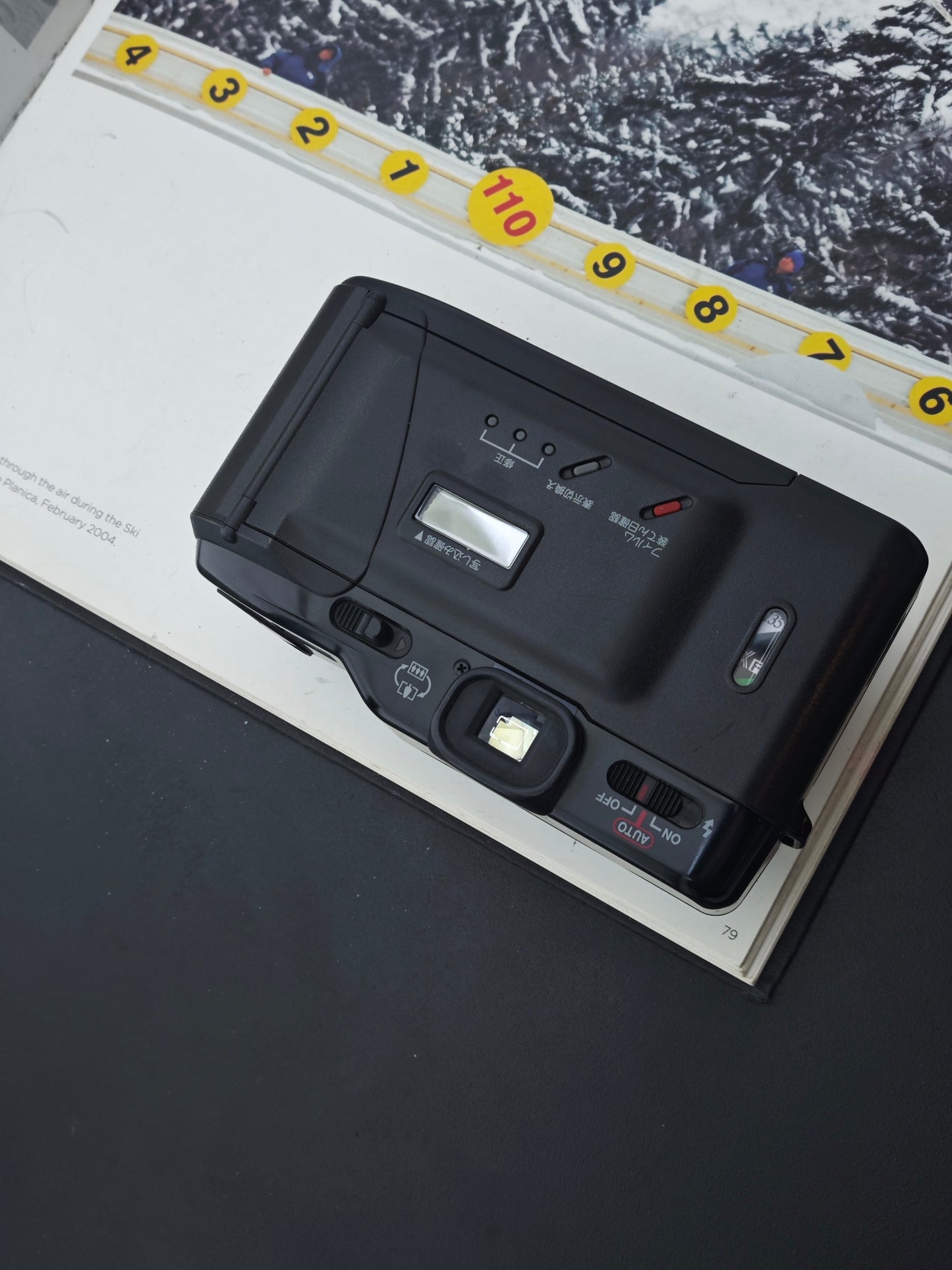 Canon Autoboy TELE Quartz Date #1396409