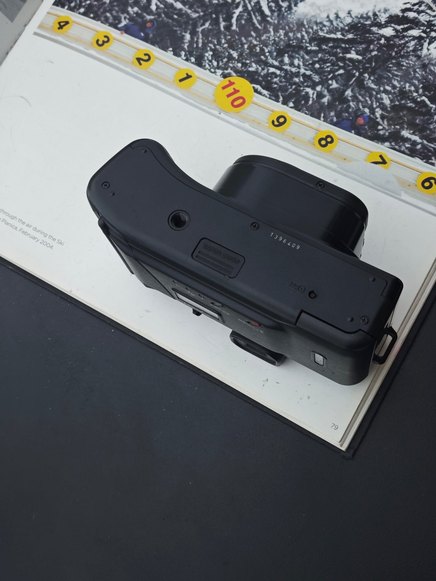 Canon Autoboy TELE Quartz Date #1396409