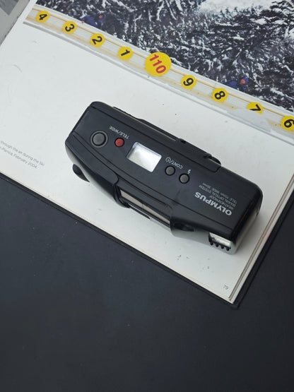 Olympus AF-1 TWIN Quatz Date