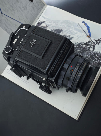 Mamiya RB67 Professional with Mamiya-Sekor 90mm F3.8