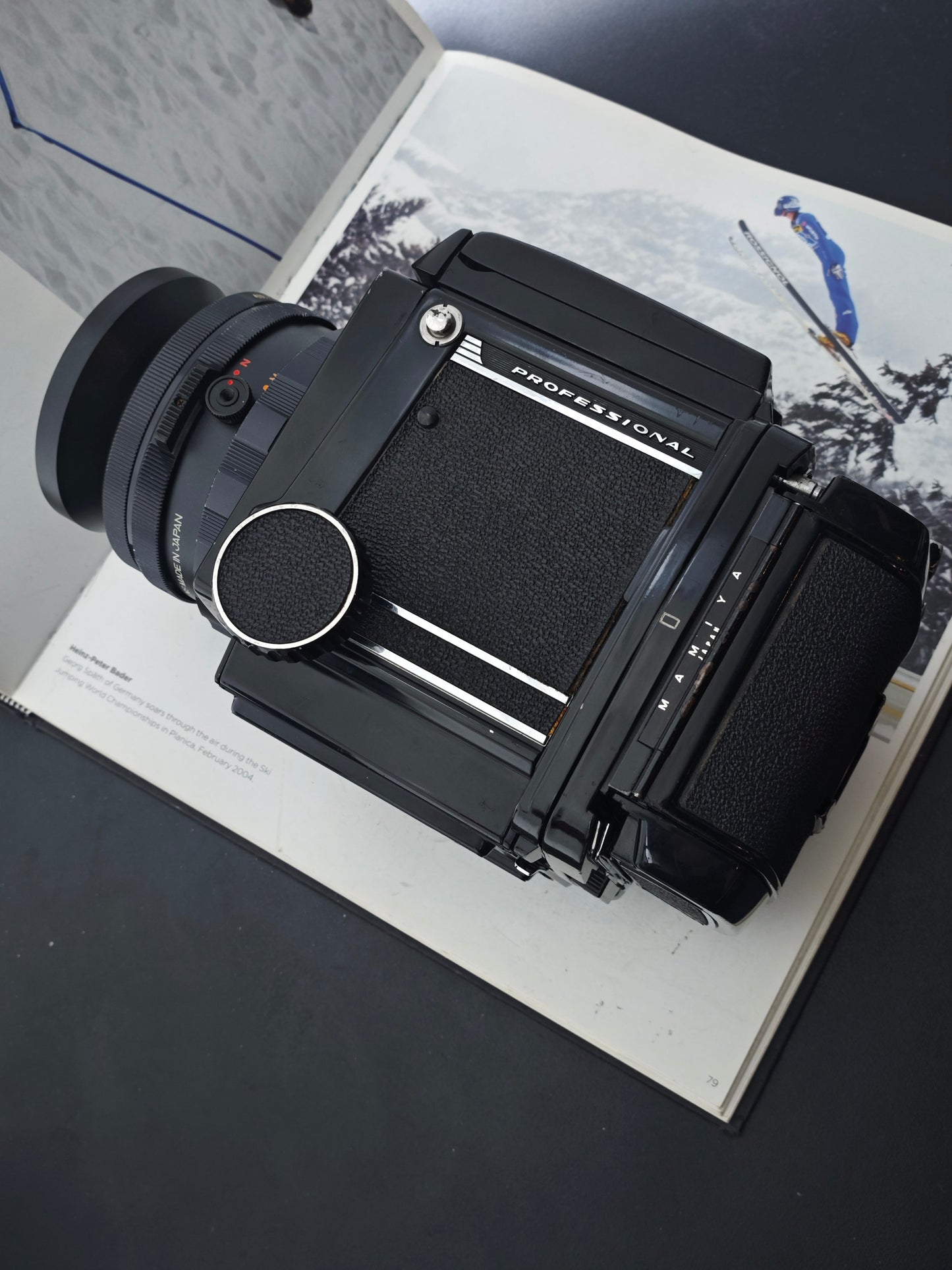 Mamiya RB67 Professional with Mamiya-Sekor 90mm F3.8