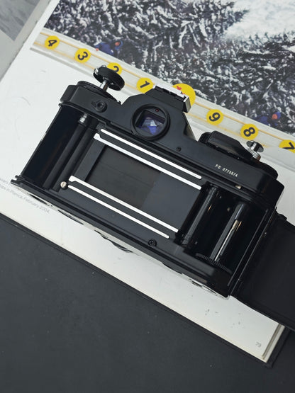 Nikon FE black with Nikon Nikkor-H Auto 28mm F3.5