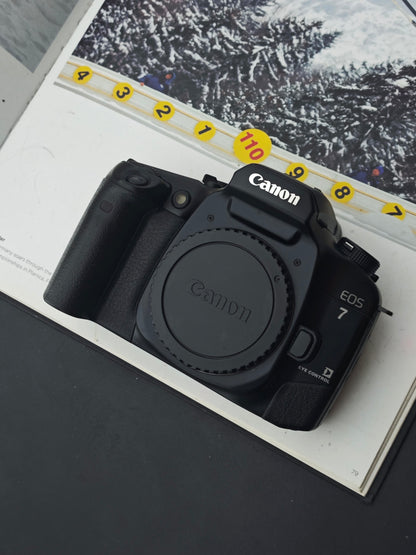Canon EOS 7 body