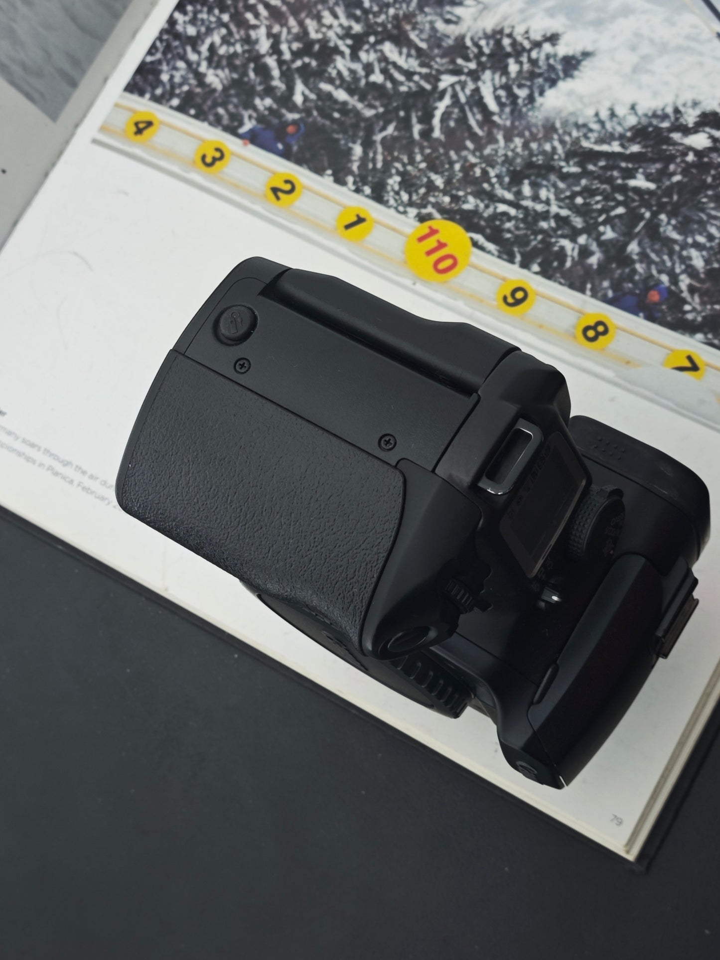Canon EOS 7 body