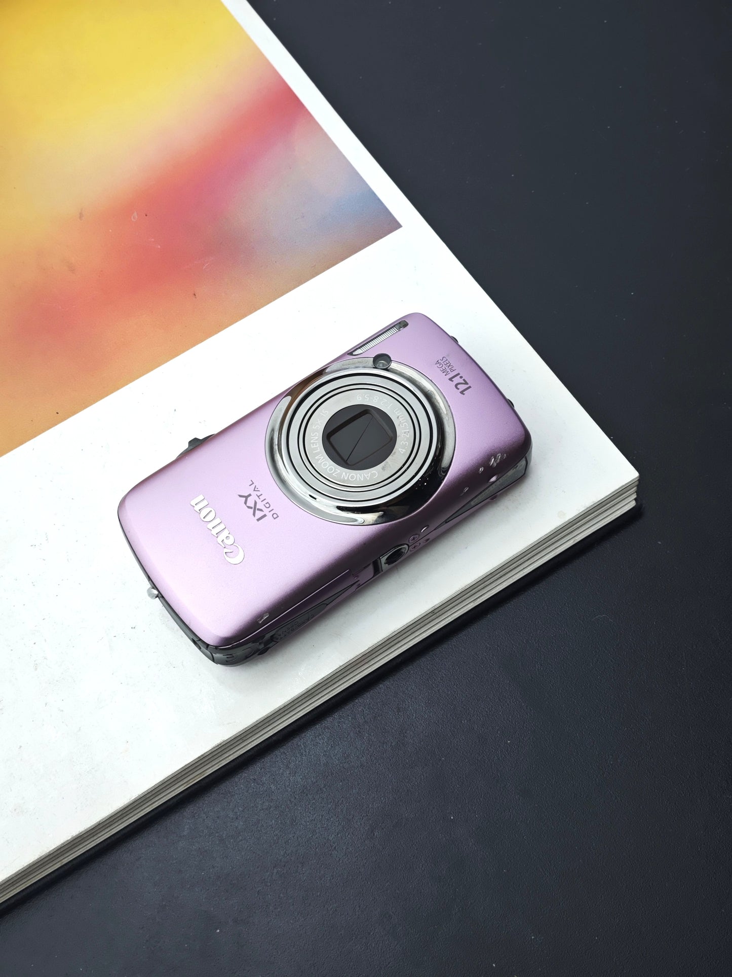 Used Canon IXY 930 IS Digital Camera