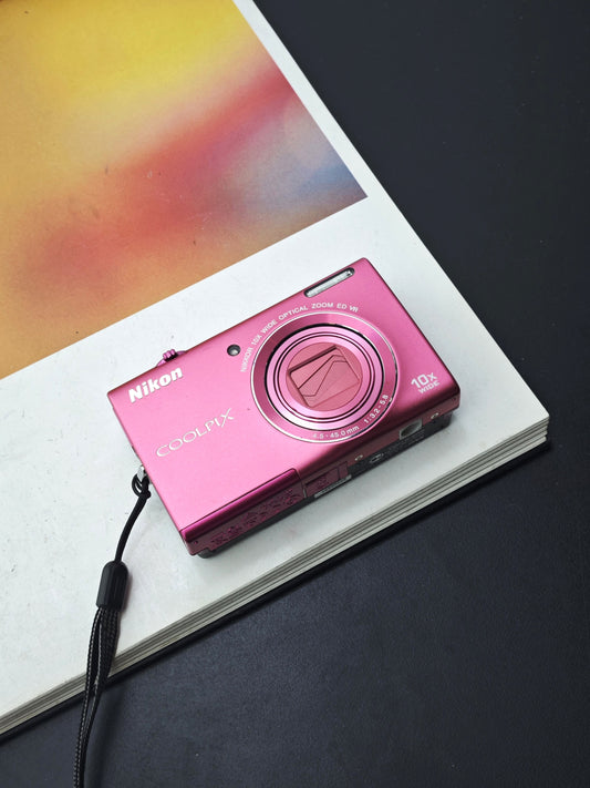 Used Nikon Coolpix S6200 pink Digital Camera [No charger]