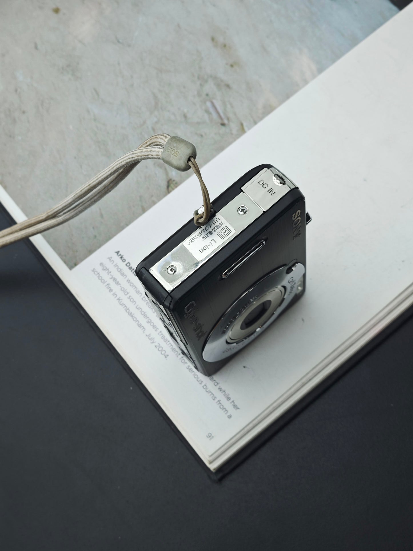 *READ* Used Sony Cyber-shot DSC-W50 black Digital Camera [JPN only, No charger]