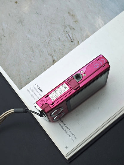 Used Fujifilm Finepix Z20fd pink Digital Camera