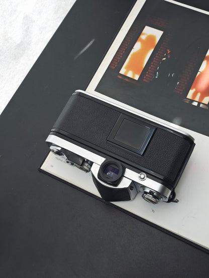 Nikon F2 silver body