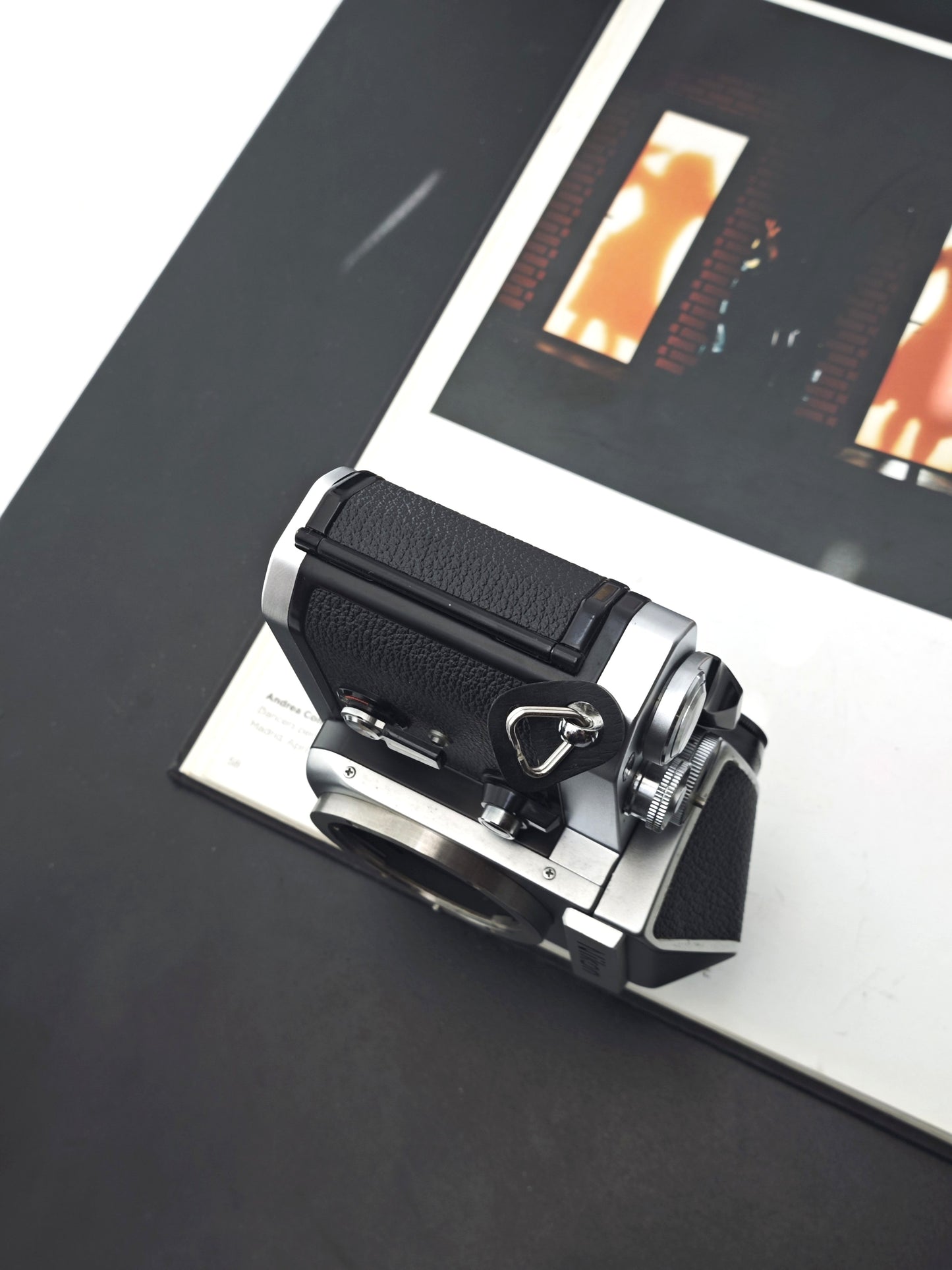 Nikon F2 silver body