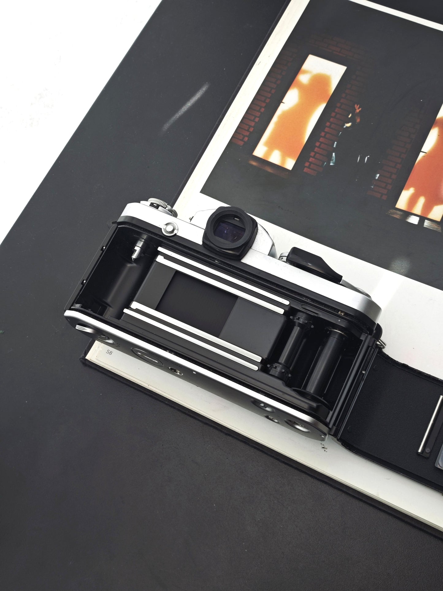 Nikon F2 silver body